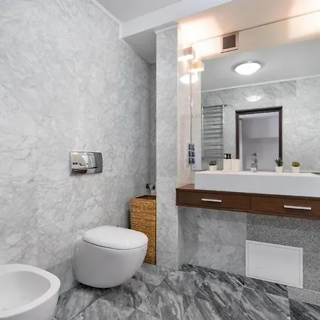 Urban Chic - Center - 3 Floors - Luxury *